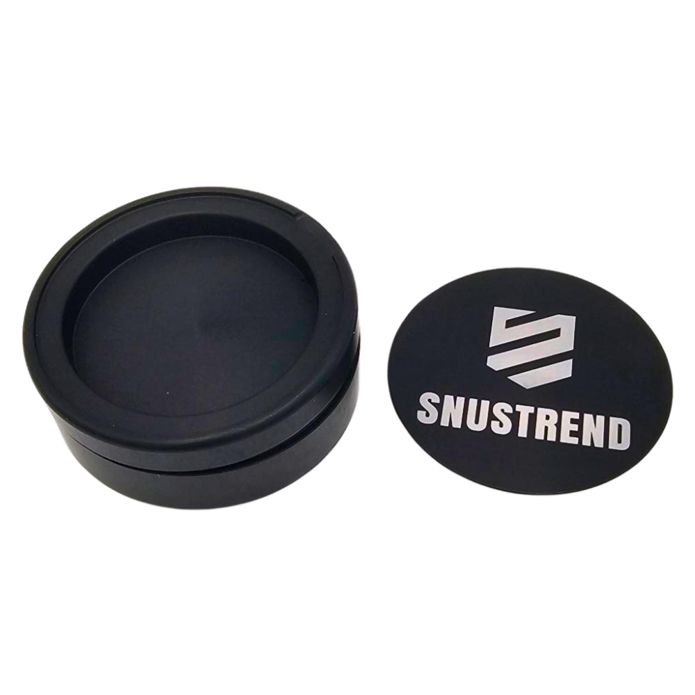 Snus-Dose "Snustrend" Schwarz aus Aluminium mit Logo